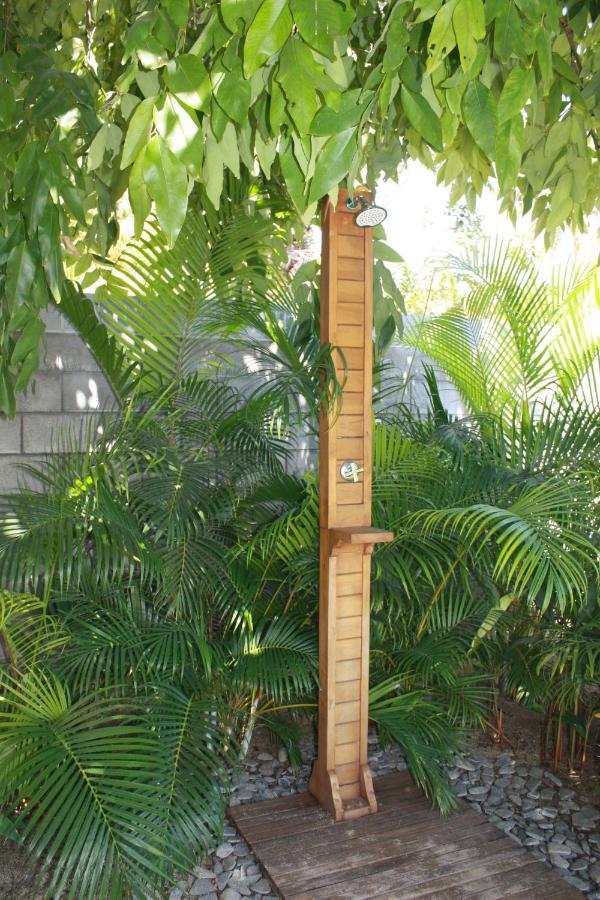 Jolie Case Creole, Lagon A Pied, Jardin Сен-Жиль-ле-Бэн Экстерьер фото